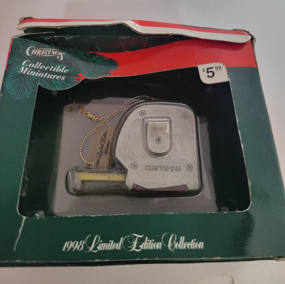 1998 Limited Ed. Sears Craftsman Christmas Collection Retractable Tape Measure